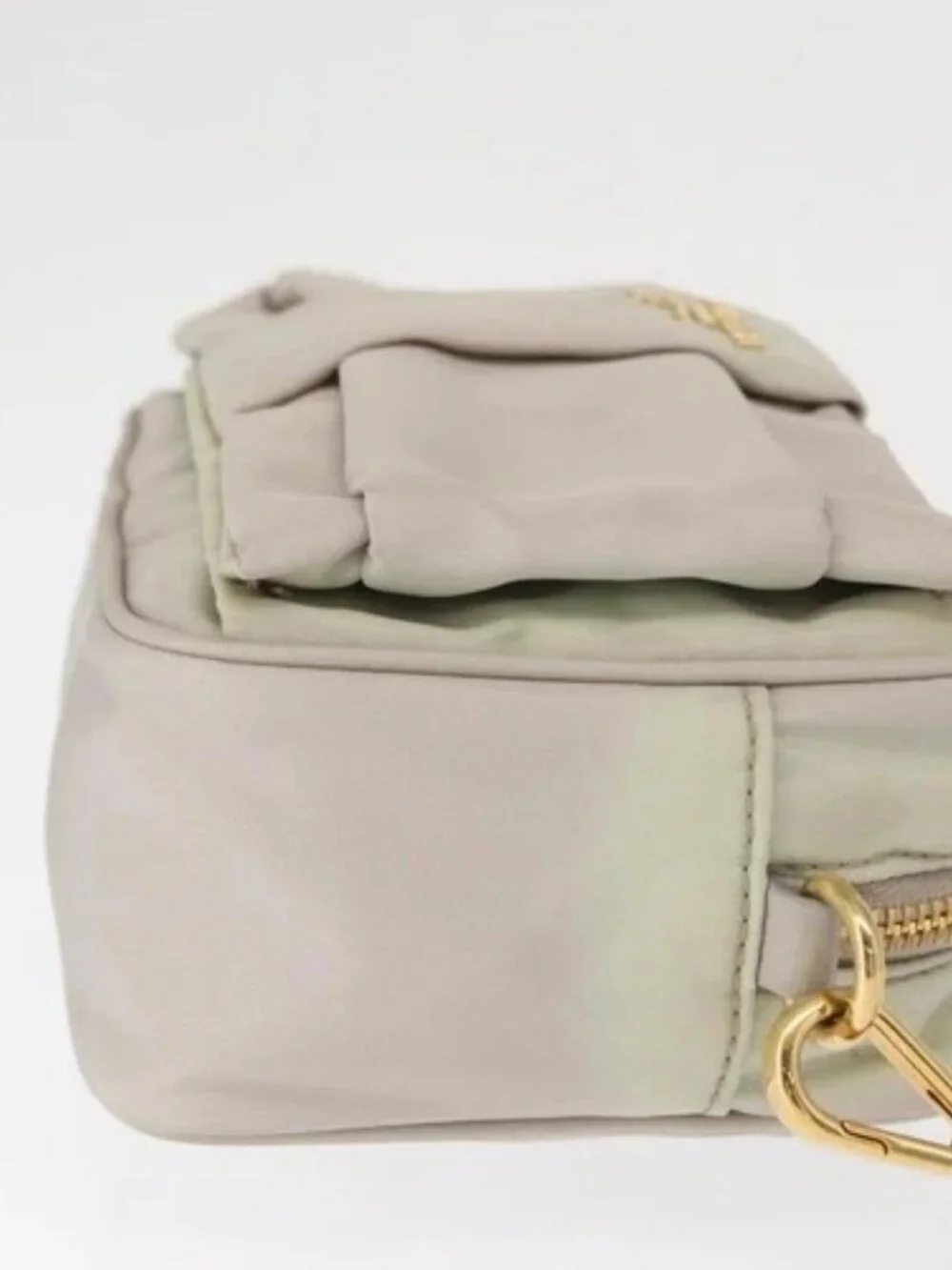 PRADA Shoulder Bag Nylon Ivory Gold Auth 168292 - Picture 3 of 16